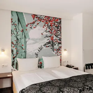 Hotel Helvetia Center, Munique