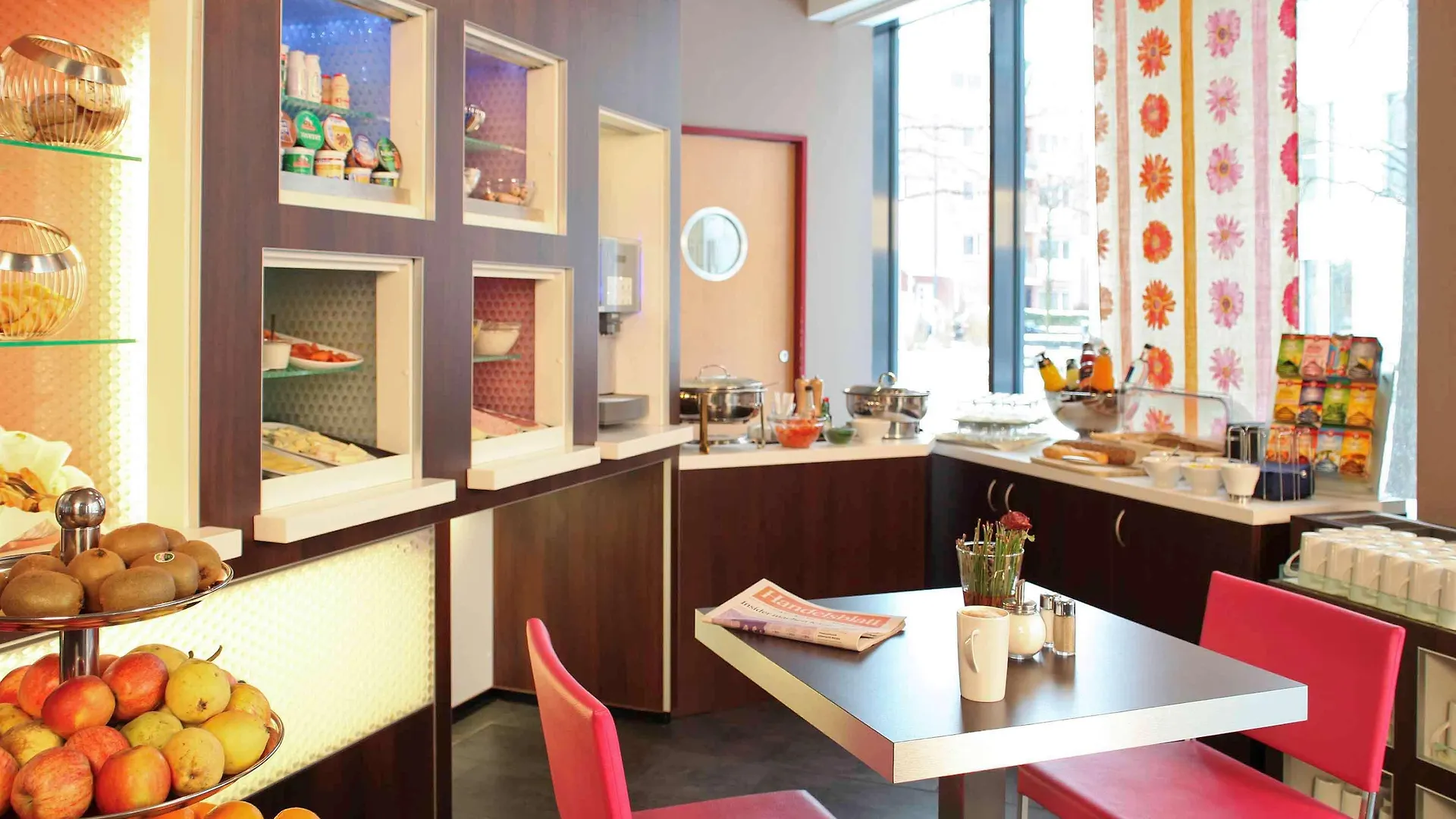 Отель Novotel Suites Muenchen Parkstadt Schwabing