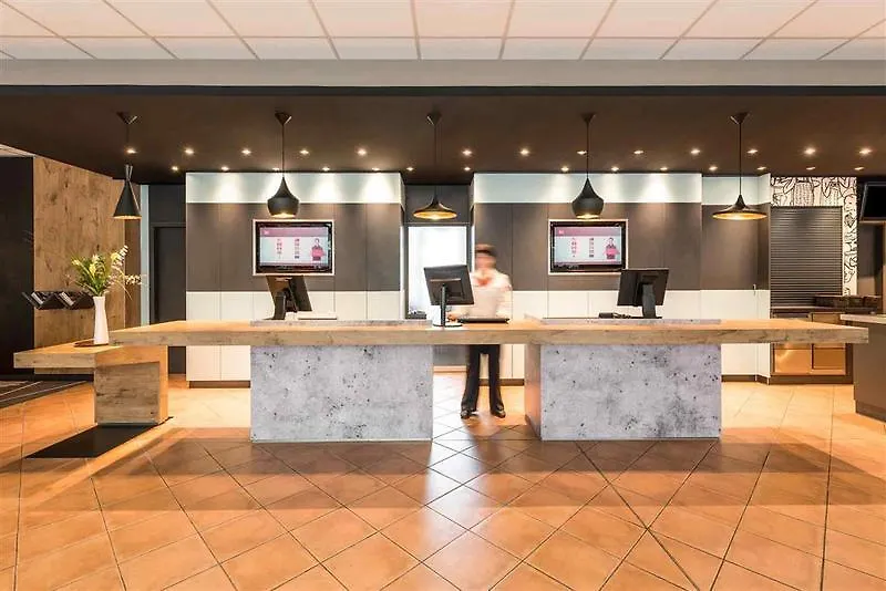 Novotel Suites Muenchen Parkstadt Schwabing 4*, Мюнхен Германия