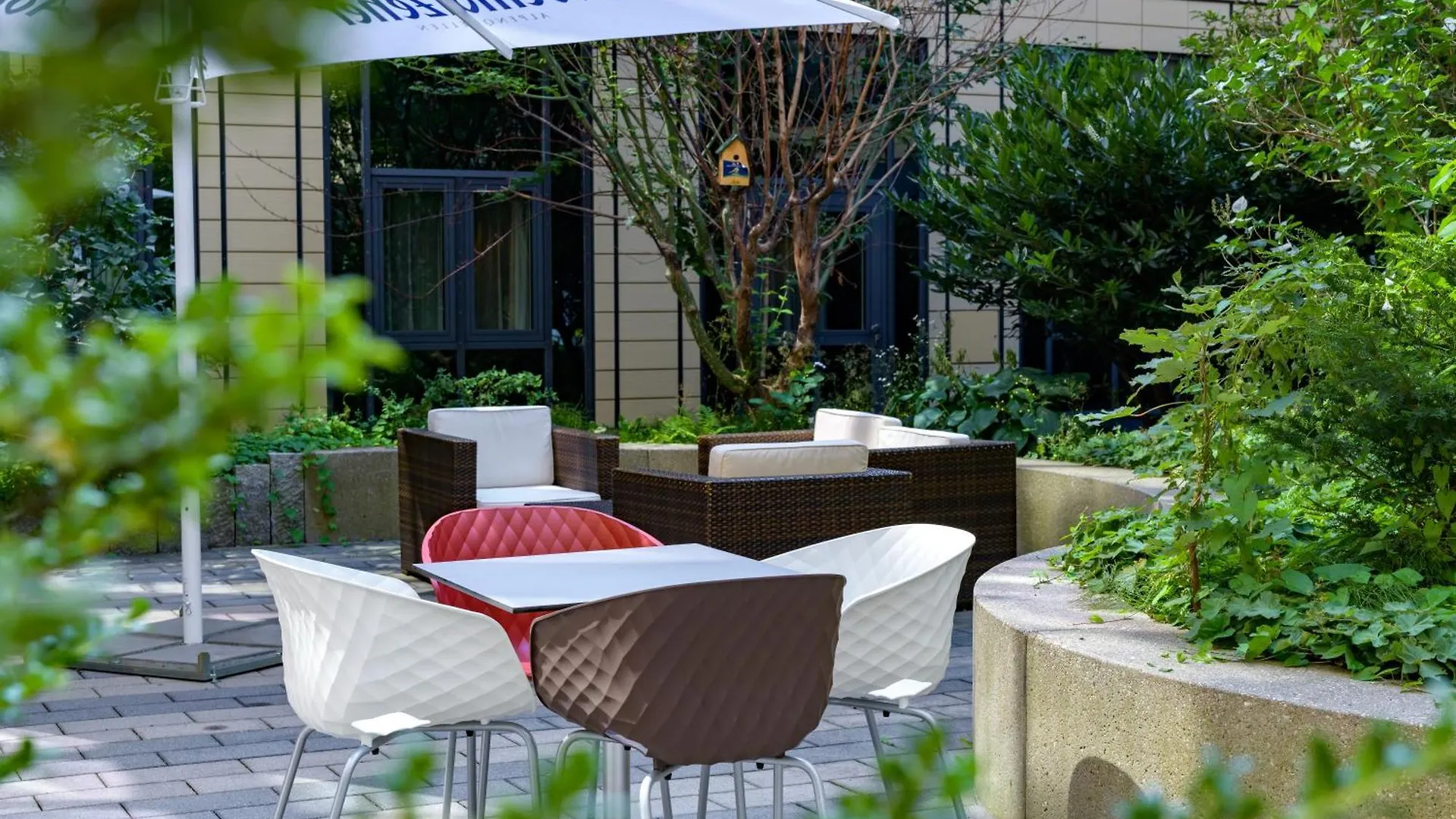 **** Отель Novotel Suites Muenchen Parkstadt Schwabing Германия