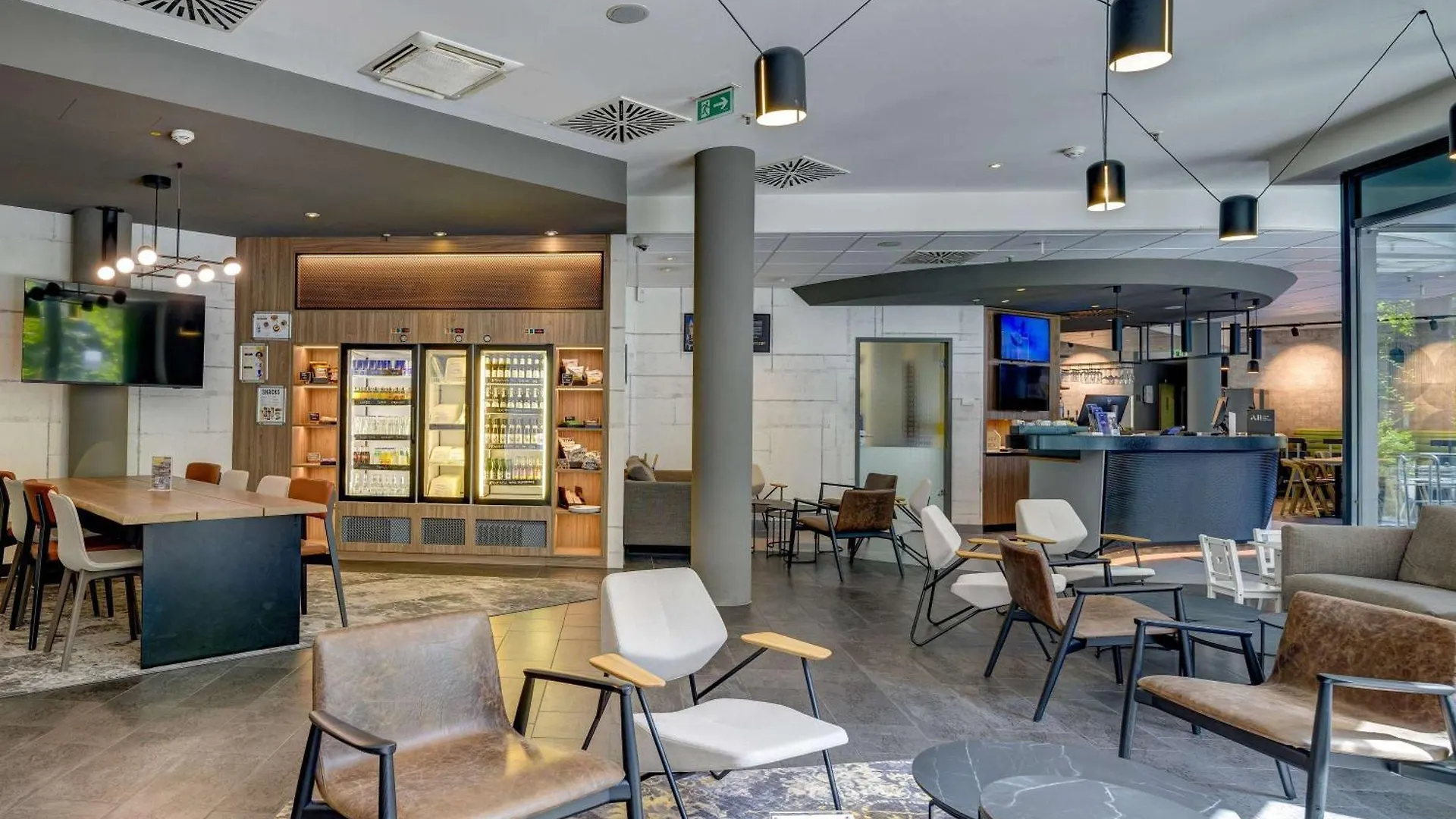Novotel Suites Muenchen Parkstadt Schwabing Отель