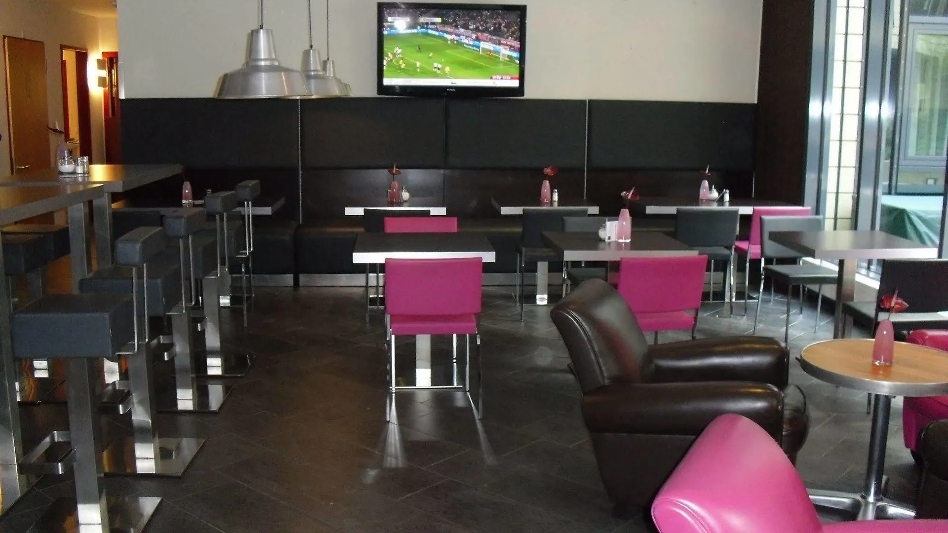 **** Отель Novotel Suites Muenchen Parkstadt Schwabing Германия