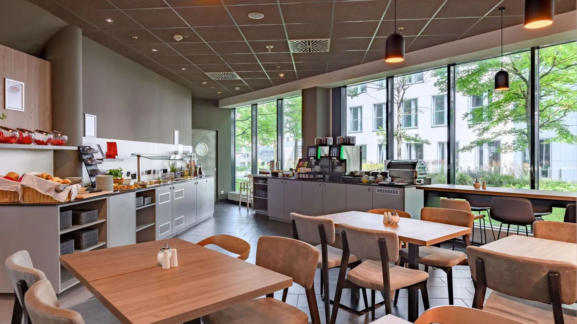 Novotel Suites Muenchen Parkstadt Schwabing Hotel