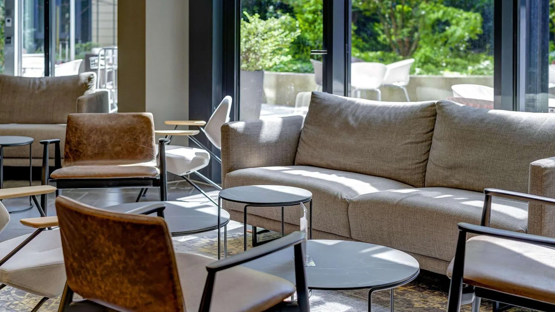 Novotel Suites Muenchen Parkstadt Schwabing 4*, Munich